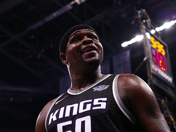 NBA: Phoenix Suns at Sacramento Kings