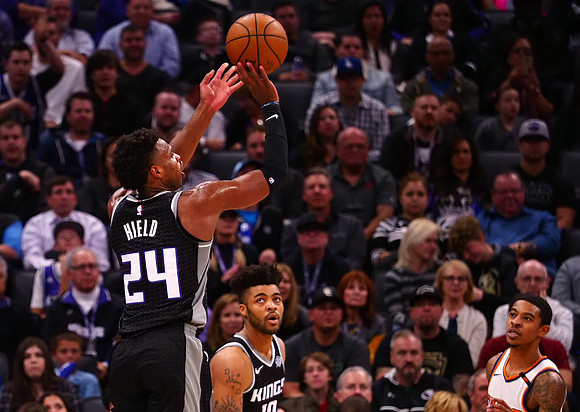 NBA: Phoenix Suns at Sacramento Kings