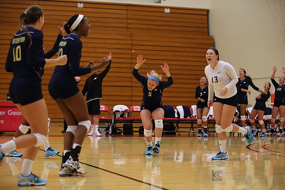 CSUMB v HNU