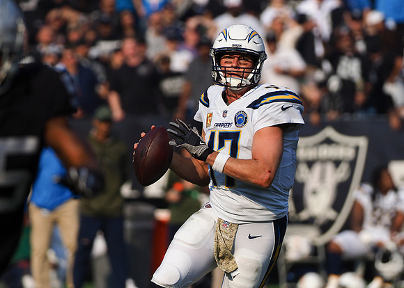 NFL: Los Angeles Chargers at Oakland Raiders