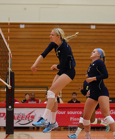 CSUMB v HNU