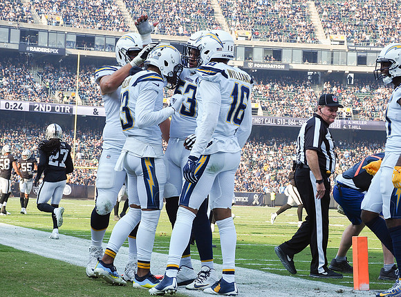 NFL: Los Angeles Chargers at Oakland Raiders