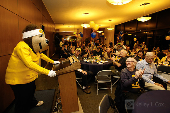 CAA: Hoops Party