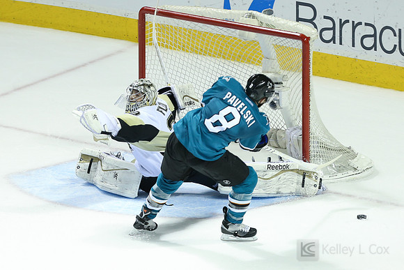NHL: Pittsburgh Penguins at San Jose Sharks