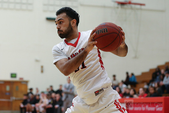 Cal State East Bay Pioneers guard Paramvir Singh (21)