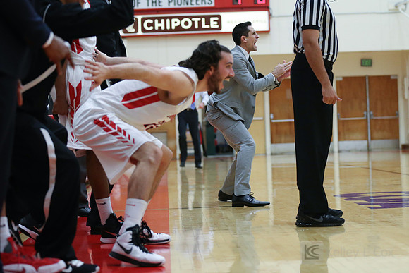 Cal State East Bay Pioneers head coach Gus Argenal