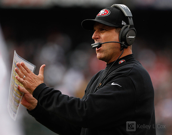 NFL: San Francisco 49ers at Oakland Raiders