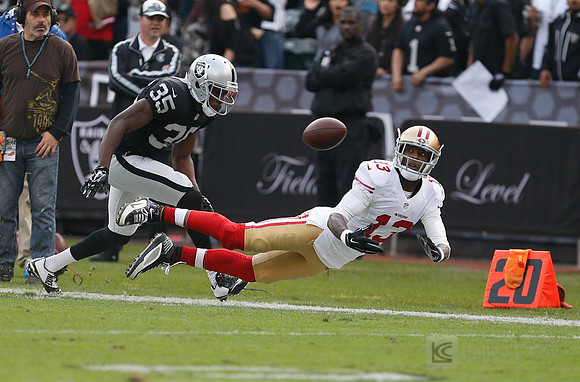 NFL: San Francisco 49ers at Oakland Raiders