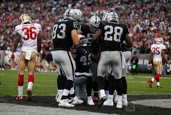NFL: San Francisco 49ers at Oakland Raiders