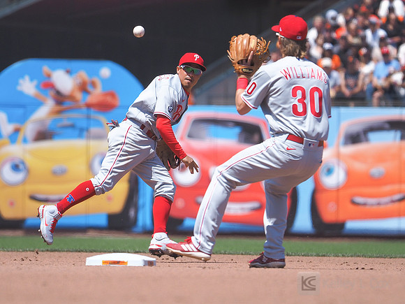 MLB: Philadelphia Phillies at San Francisco Giants