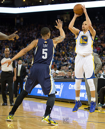 NBA: Memphis Grizzlies at Golden State Warriors