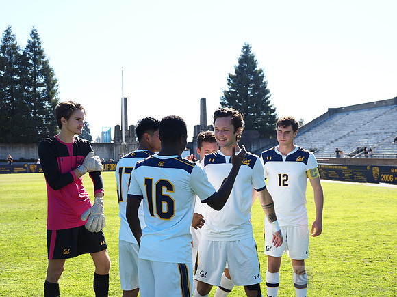 Christopher Grey (16), Ian Lonergran (4)