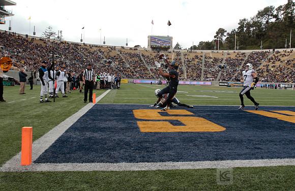 NCAA Football: Brigham Young at California