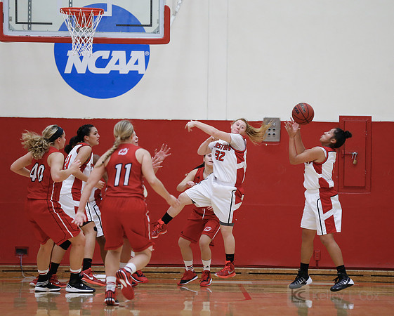 WBB: CSUEB v Minnesota State Moorhead