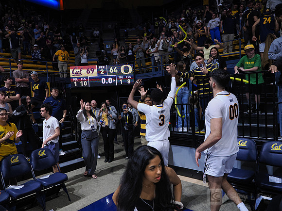Mens Basketball: California Golden Bears vs Oregon Ducks