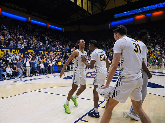 Mens Basketball: California Golden Bears vs Oregon Ducks