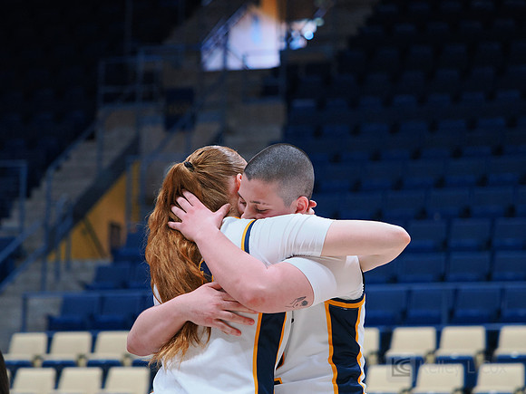 Ornela Muca (31), Ioanna Krimili (32)