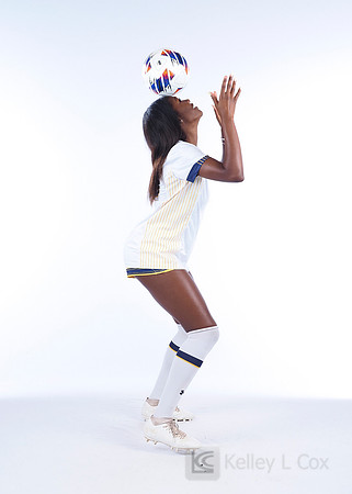 Alexis Wright (40)