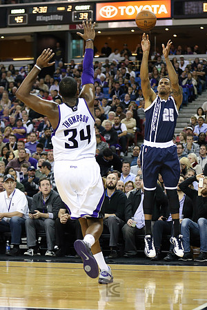 NBA: Oklahoma City Thunder at Sacramento Kings
