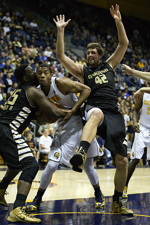 NCAA Basketball: Oakland at California