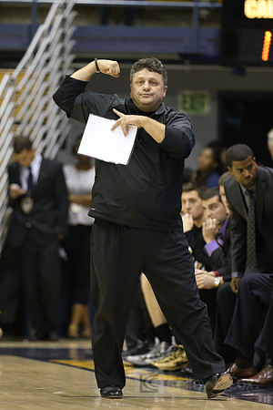 NCAA Basketball: Oakland at California