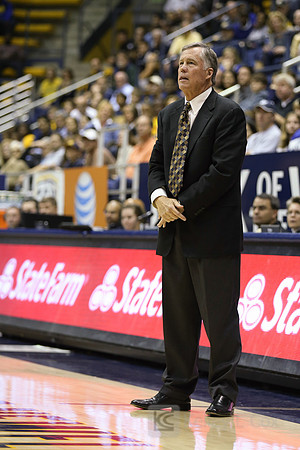 NCAA Basketball: Oakland at California