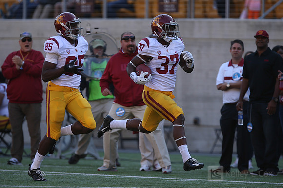 NCAA Football: Southern California at California