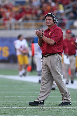 NCAA Football: Southern California at California