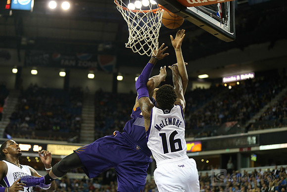 NBA: Phoenix Suns at Sacramento Kings