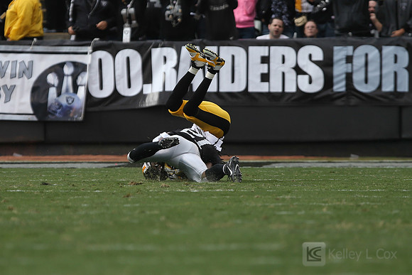 NFL: Pittsburgh Steelers at Oakland Raiders