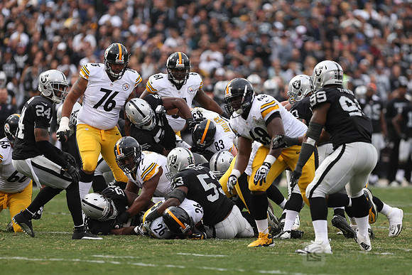 NFL: Pittsburgh Steelers at Oakland Raiders