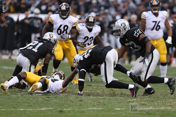 NFL: Pittsburgh Steelers at Oakland Raiders