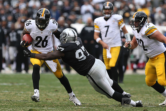 NFL: Pittsburgh Steelers at Oakland Raiders