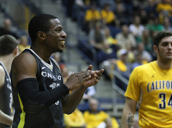 CAA Basketball: Oregon at California