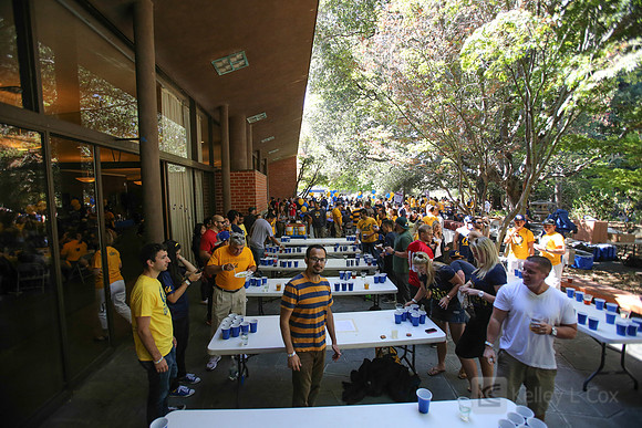 CAA: Alumni Tailgate