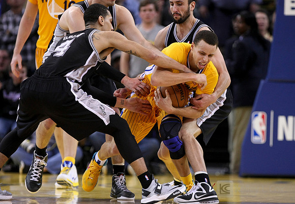 NBA: San Antonio Spurs at Golden State Warriors