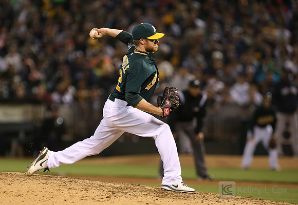 MLB: New York Yankees at Oakland Athletics