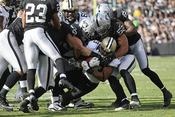 NFL: New Orleans Saints at Oakland Raiders