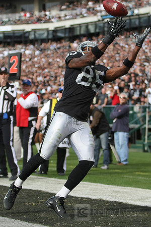 NFL: New Orleans Saints at Oakland Raiders