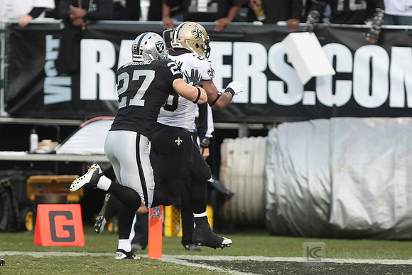NFL: New Orleans Saints at Oakland Raiders
