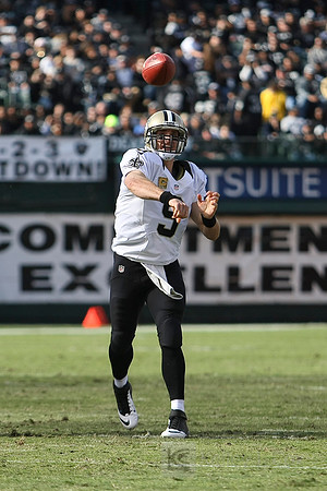 NFL: New Orleans Saints at Oakland Raiders