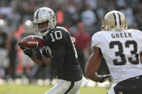 NFL: New Orleans Saints at Oakland Raiders