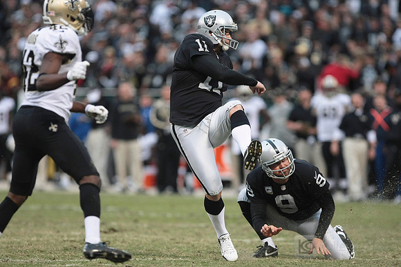 NFL: New Orleans Saints at Oakland Raiders