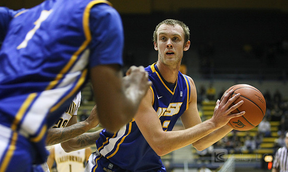 Mens Basketball: UCSB at California