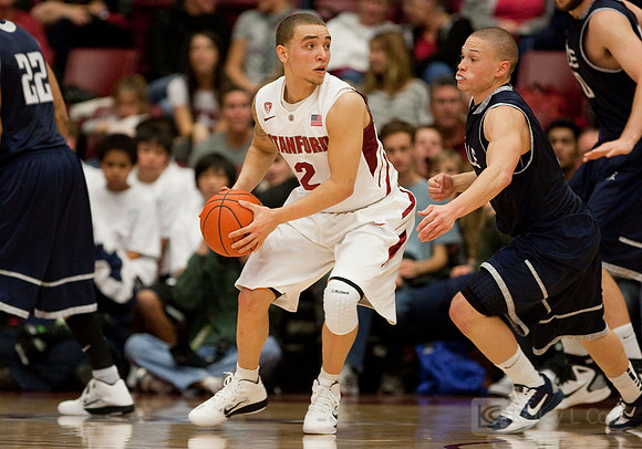 NCAA MEN'S BASKETBALL 2010 - Dec 28 - Yale at Stanford