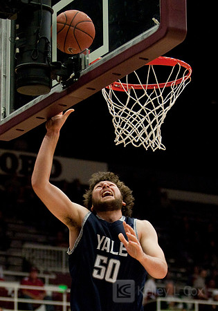 NCAA MEN'S BASKETBALL 2010 - Dec 28 - Yale at Stanford