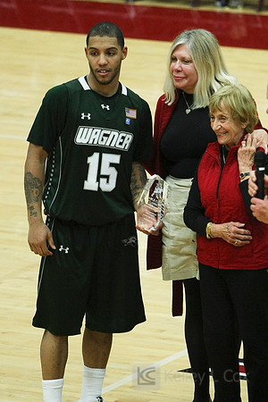 NCAA Basketball: Wagner at Santa Clara