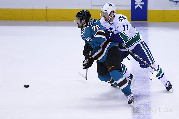 NHL: Vancouver Canucks at San Jose Sharks