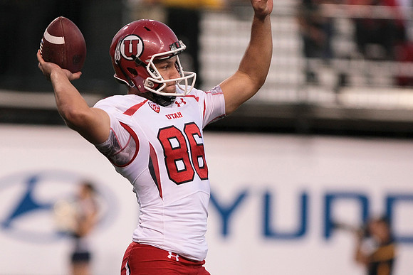 NCAA Football: Utah at California