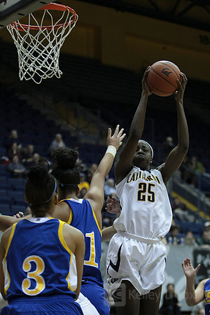 NCAA Womens Basketball: CSU-Bakersfield at California